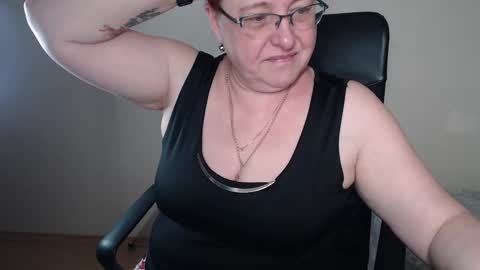 Joanna and Greg online show from 7, 3, 2025