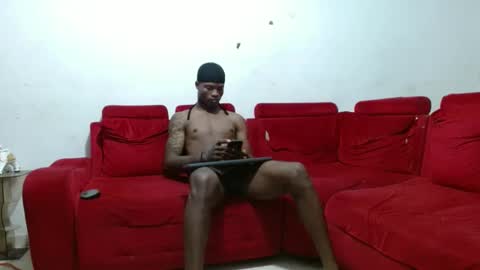 joao_leao online show from 6, 12, 2024