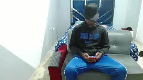 joao_leao online show from 20, 11, 2025