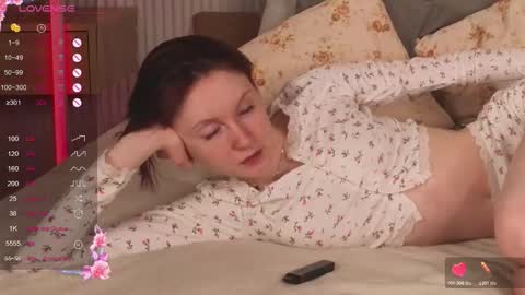 Snapshot of joe___joe chatting on 18, 10, 2025 Joe online show from 18, 10, 2025