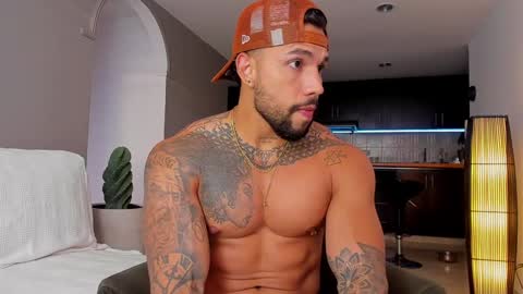 joe_esthetic online show from 31, 1, 2025