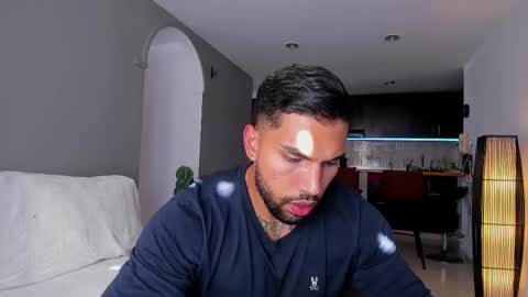 joe_esthetic online show from 15, 9, 2025