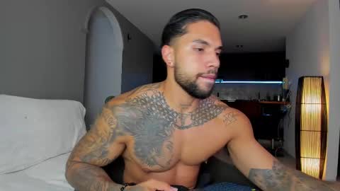 joe_esthetic online show from 8, 10, 2025