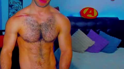 Snapshot of joel_ferreira chatting on 15, 12, 2024 Joel online show from 15, 12, 2024