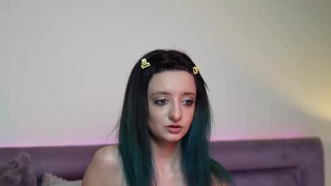  Joelle  online show from 22, 2, 2026