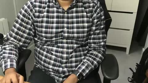 joeshades21 online show from 20, 1, 2025