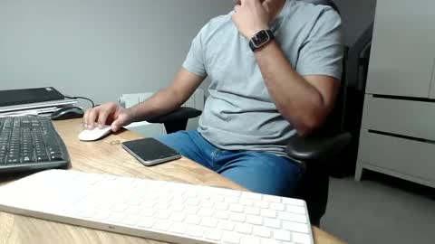 joeshades21 online show from 17, 2, 2025