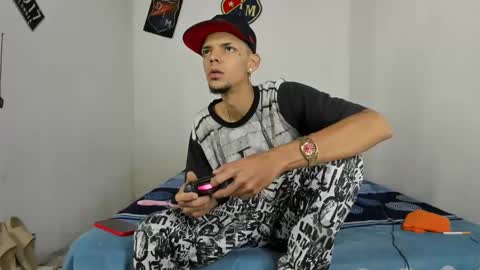 johan_and_antonella online show from 31, 1, 2025