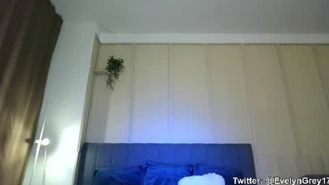 Snapshot of johanna_wet chatting on 7, 7, 2026 Jo online show from 7, 7, 2026