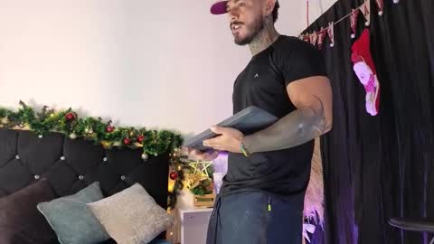 John  online show from 13, 11, 2025