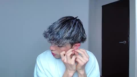 John Vichenso online show from 28, 10, 2025