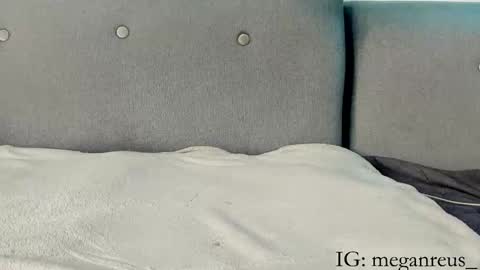 John carrie    Independent  Help me reach my goal 100 likes and 10000 followers  online show from 13, 2, 2025