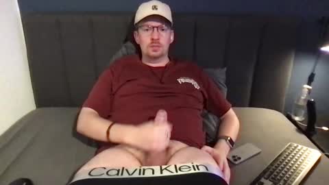 Snapshot of johndor22 chatting on 20, 12, 2024 Jones online show from 20, 12, 2024