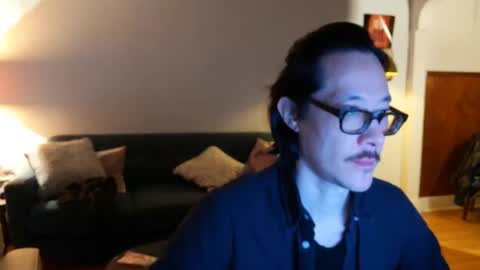 Snapshot of johneelicks chatting on 28, 6, 2026 Johnee online show from 28, 6, 2026