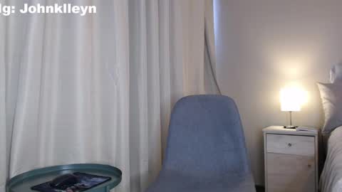 Snapshot of johnklleyn chatting on 25, 4, 2026 john online show from 25, 4, 2026