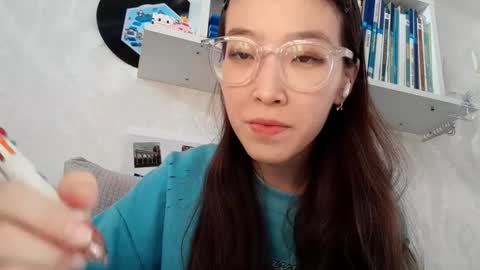 Molly online show from 25, 11, 2025