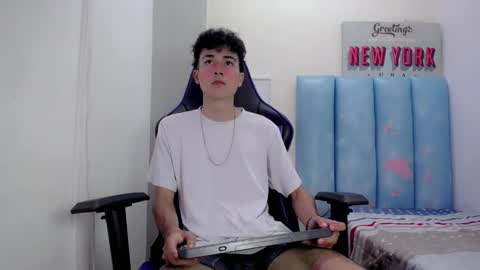 johnny_cagee online show from 15, 12, 2025