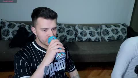 Johnny online show from 20, 4, 2026