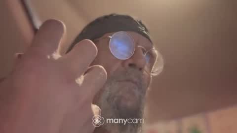 Snapshot of johnnyshung1 chatting on 30, 12, 2024 johnnyshung1 online show from 30, 12, 2024