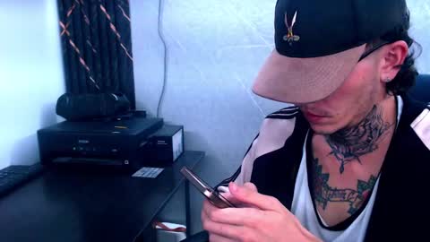 Snapshot of johnsonisaac94_ chatting on 9, 2, 2025 johnsonisaac94  online show from 9, 2, 2025