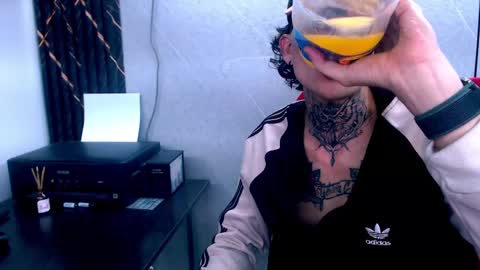 Snapshot of johnsonisaac94_ chatting on 16, 2, 2025 johnsonisaac94  online show from 16, 2, 2025