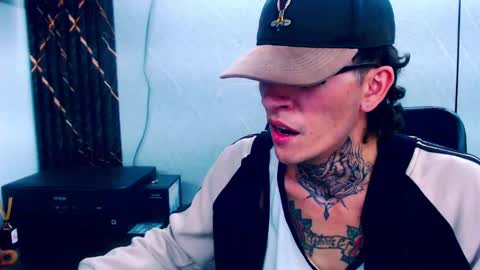 Snapshot of johnsonisaac94_ chatting on 24, 2, 2025 johnsonisaac94  online show from 24, 2, 2025