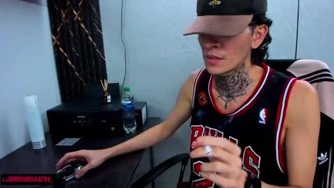 Snapshot of johnsonisaac94_ chatting on 3, 3, 2025 johnsonisaac94  online show from 3, 3, 2025