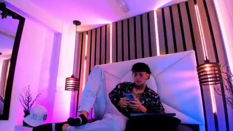 Snapshot of johnsonisaac94_ chatting on 17, 9, 2025 johnsonisaac94  online show from 17, 9, 2025