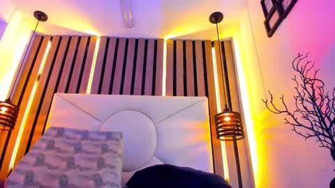 Snapshot of johnsonisaac94_ chatting on 16, 10, 2025 johnsonisaac94  online show from 16, 10, 2025