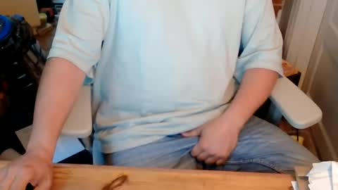 Snapshot of johnswede87 chatting on 5, 7, 2026 johnswede87 online show from 5, 7, 2026
