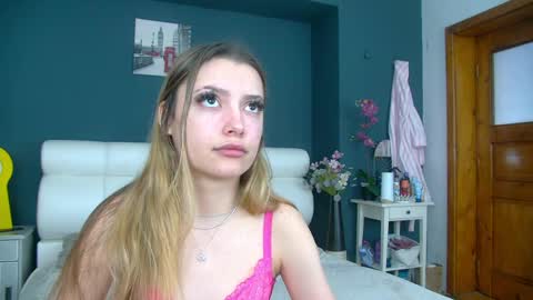 Lana online show from 23, 4, 2026