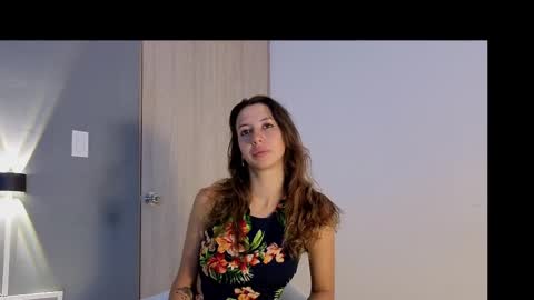 jolie_lov online show from 24, 9, 2025