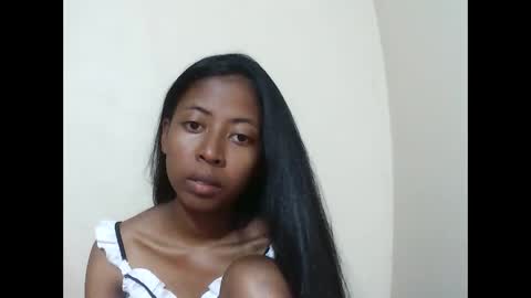 joliekah27 online show from 13, 12, 2025