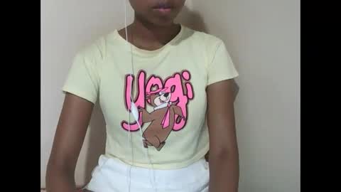 joliekah27 online show from 29, 3, 2026