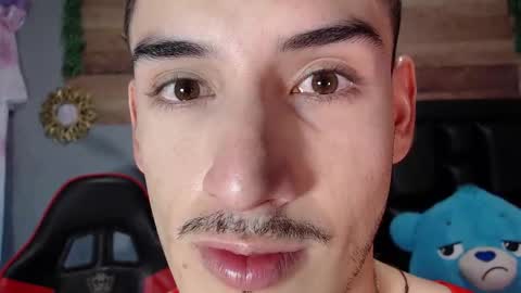 jonathancast08 online show from 7, 3, 2025