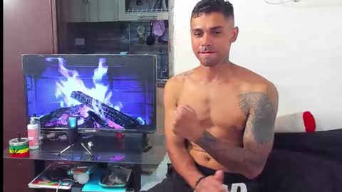 jonesjoness15 online show from 3, 11, 2025