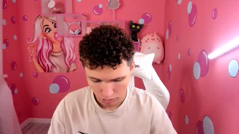 Snapshot of jonny_dark chatting on 12, 10, 2025 Jonny online show from 12, 10, 2025