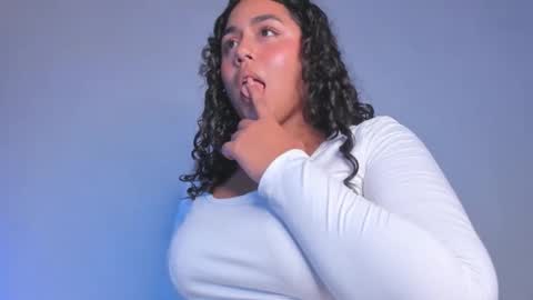 Snapshot of jonsonclarisaa chatting on 23, 11, 2025 Eilivbr online show from 23, 11, 2025