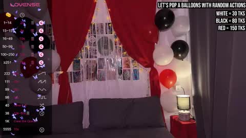 Snapshot of jooycetreier chatting on 1, 11, 2025 Joyce online show from 1, 11, 2025