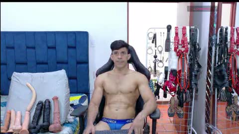 jose_rumbero91 online show from 17, 4, 2026
