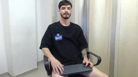 Snapshot of joseh0se chatting on 3, 2, 2026 alejandro online show from 3, 2, 2026