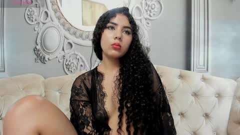 Snapshot of joselyn_sexy_ chatting on 25, 1, 2025 Katalina online show from 25, 1, 2025