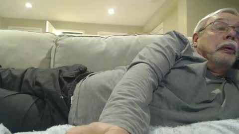 josephgr2021 online show from 18, 2, 2025