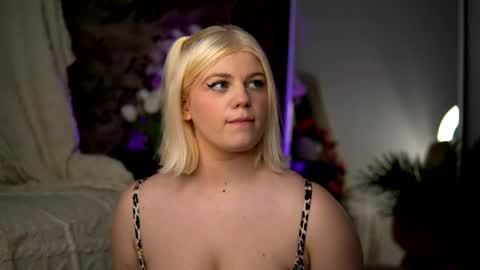 Josephine online show from 12, 5, 2026