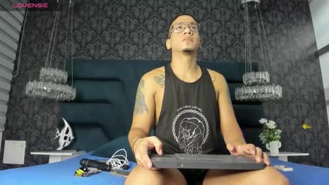 joshmiller___ online show from 6, 10, 2025