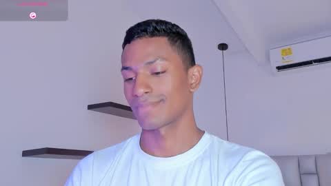 Snapshot of jossjordan chatting on 19, 11, 2025 JOSS JORDAN online show from 19, 11, 2025