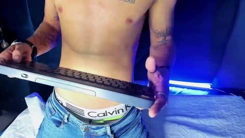 Jota Smith online show from 23, 1, 2025