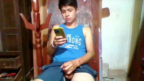 Snapshot of jovenlindo2002 chatting on 28, 11, 2025 Fran online show from 28, 11, 2025