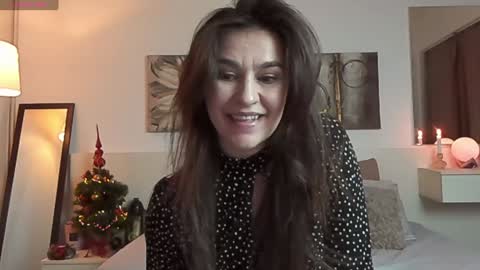 CassidyJoy online show from 4, 1, 2025