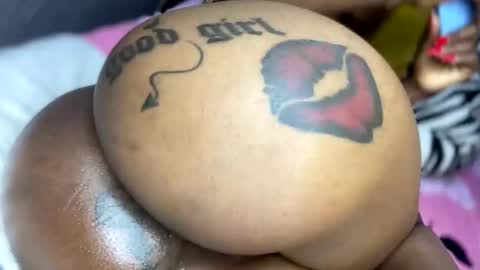 Butterflyass online show from 3, 3, 2025